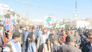 حضور پرشور دانشگاهیانِ دانشگاه ملی مهرات استان کهگیلویه و بویراحمد در راهپیمایی یوم الله 22بهمن 13