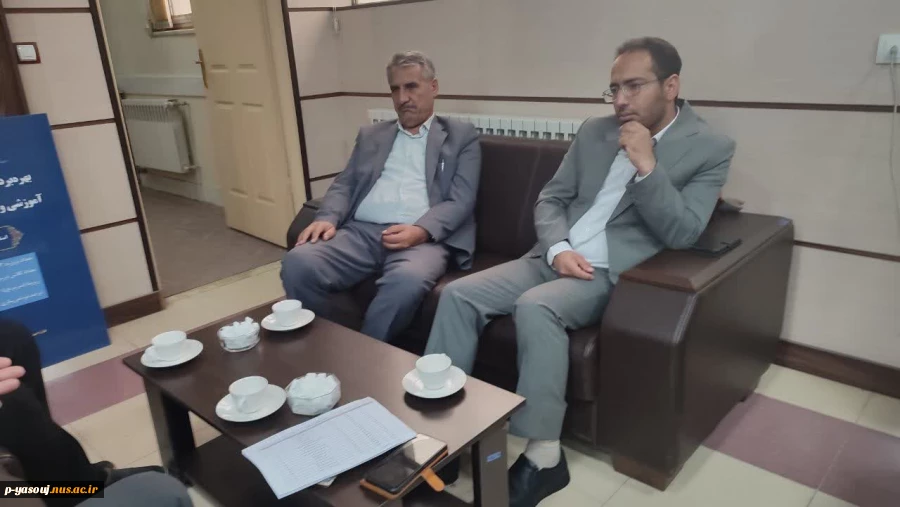 نشست مشترک سرپرست دانشگاه ملی مهارت استان کهگیلویه و بویراحمد با مدیر کل نوسازی، توسعه و تجهیز مدارس استان 2