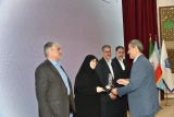با حضور دکتر سیمایی و دکتر مهاجرانی در اجلاس رؤسای دانشکده‌ها و آموزشکده‌‌های دانشگاه ملی مهارت:
تجلیل از سرآمدان آموزشی دانشگاه ملی مهارت